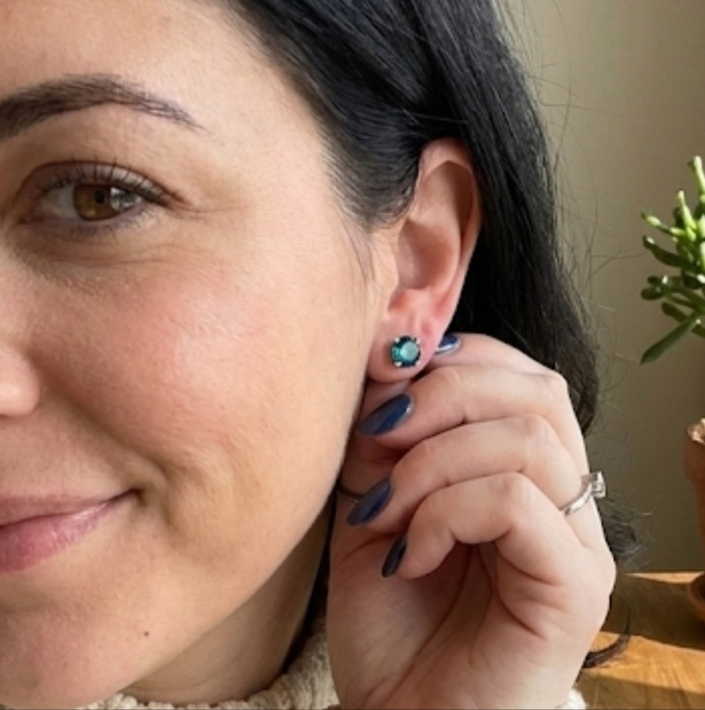 Swarovski  elements Blue green stud earrings silver plated